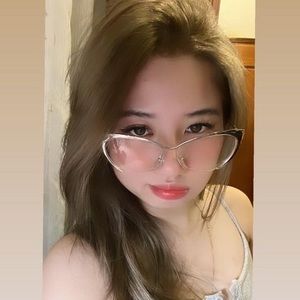 Meet your Posher, Hạ